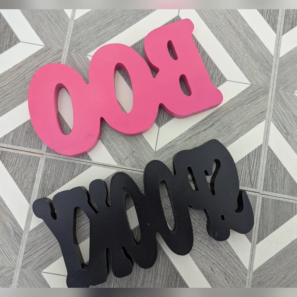 Set of Two Halloween Glitter Decorative Signs Boo Spooky